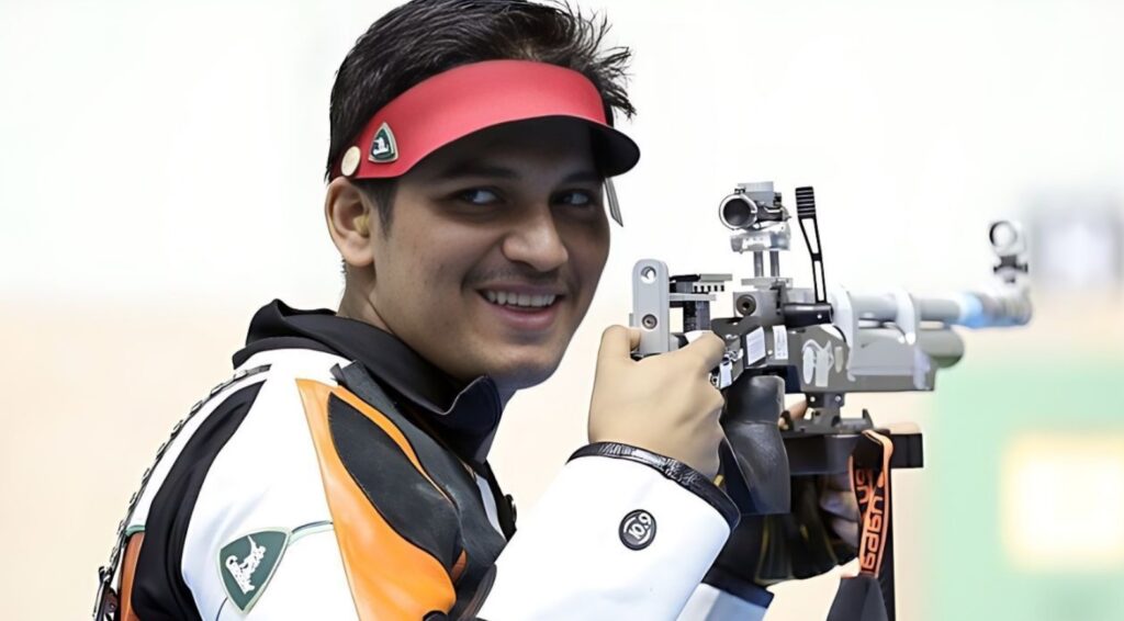 Rudrankksh Patil (10M Air Rifle Shooter) Biography